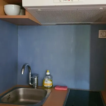 2 Pers A 50 M De La * Fleury (Aude)