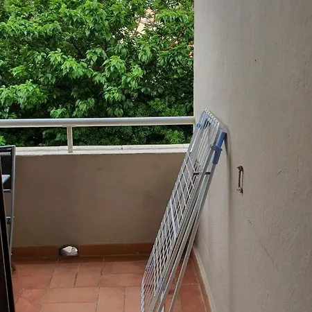 2 Pers A 50 M De La Fleury (Aude)