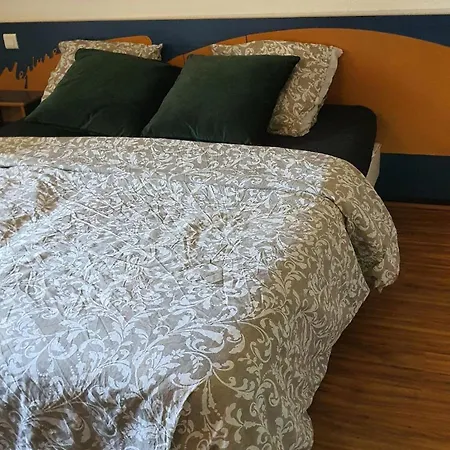 2 Pers A 50 M De La Apartment *