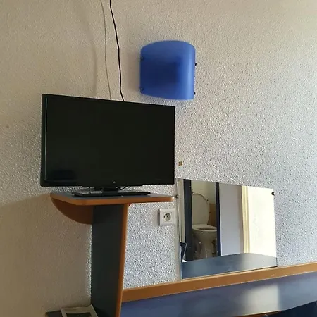 דירה 2 Pers A 50 M De La פלורי