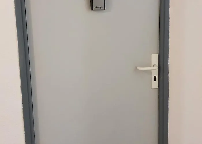 2 Pers A 50 M De La Διαμέρισμα *